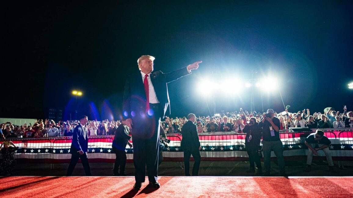 Trump’s ENORMOUS crowd in North Carolina proves his support is unchanged amid FBI raids, investigati...