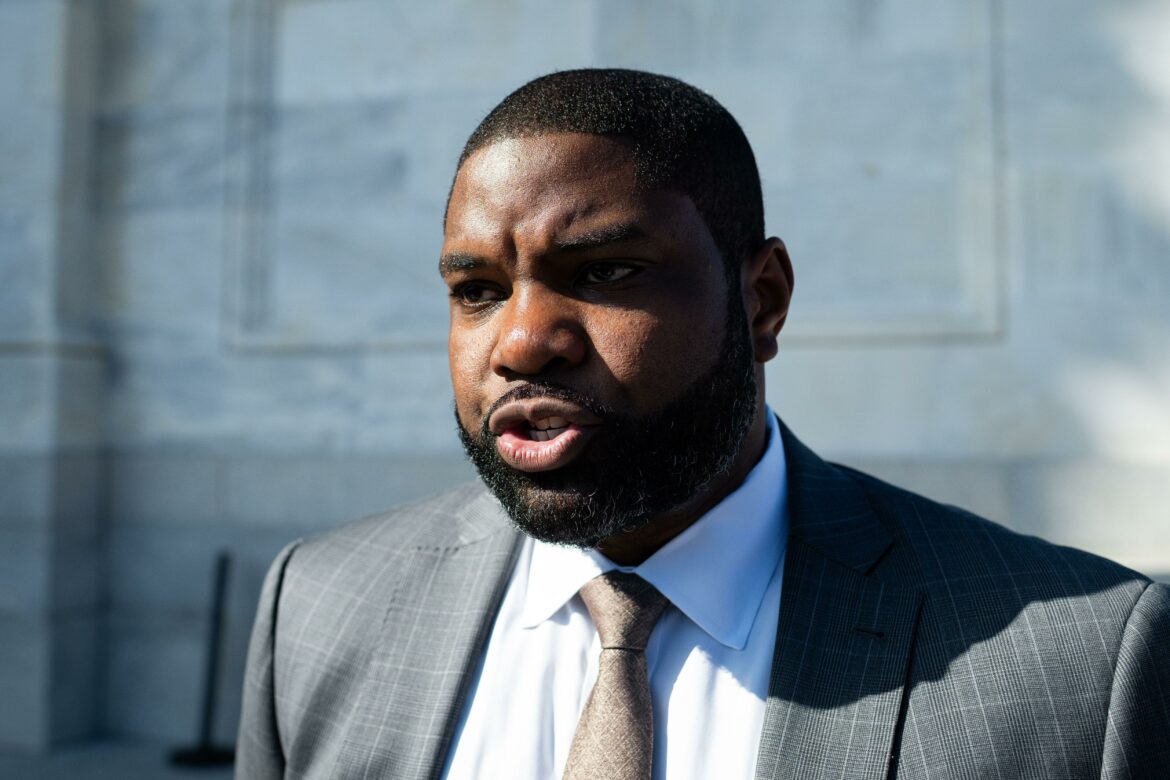 ‘The government is going to shut down in 11 days,’ says Rep. Byron Donalds
