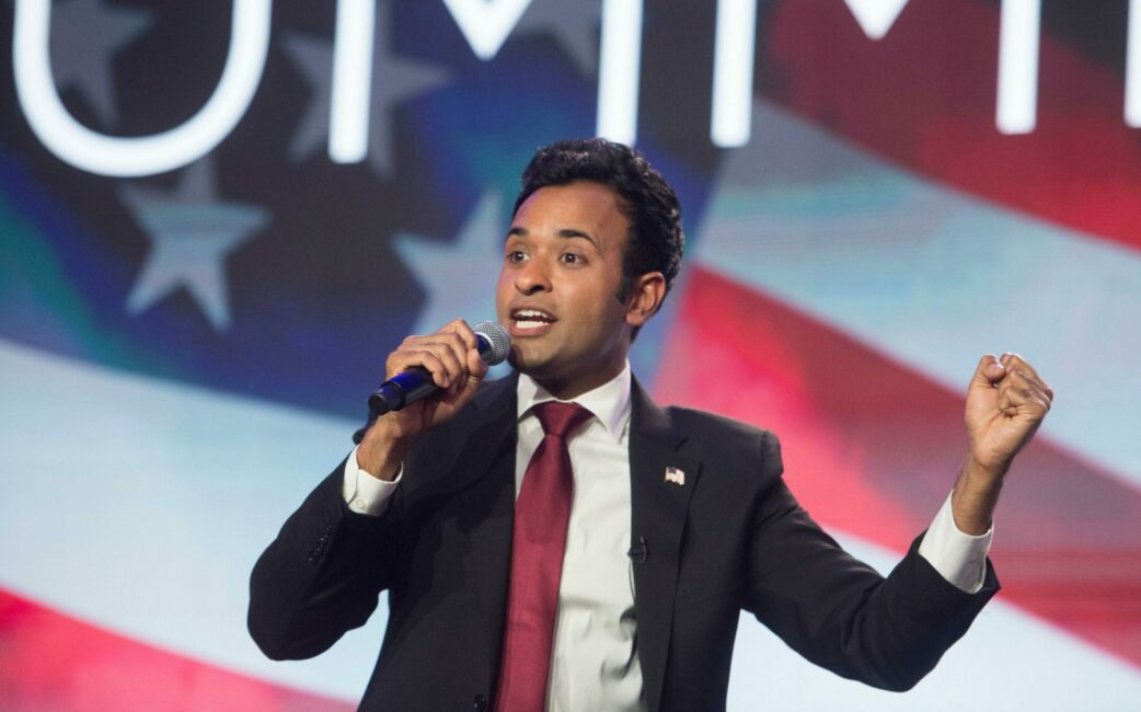 Ramaswamy stands with Trump after Colorado ruling‚ challenges GOP candidates to join him