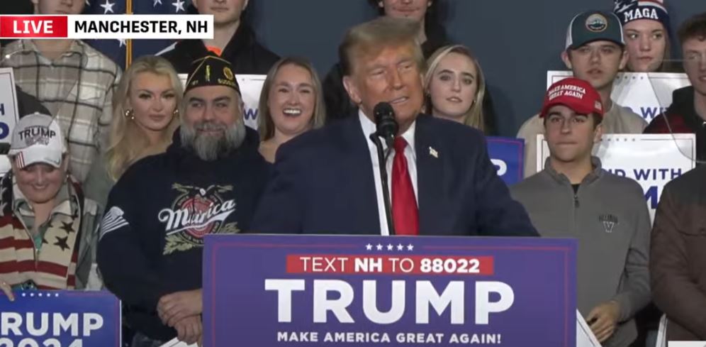 Trump asks voters to stand by him as he takes on the ‘WASHINGTON SWAMP’