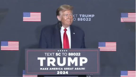 Trump contrasts his economic leadership against the ‘smoldering wreckage’ of Bidenomics