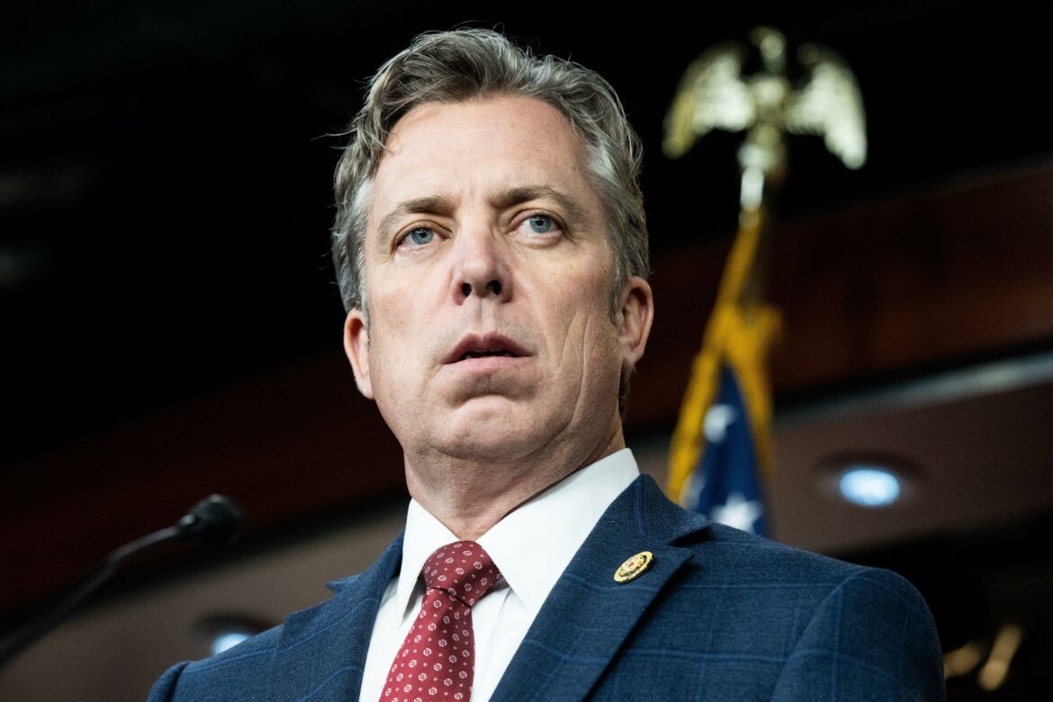 Ogles introduces Assimilation Act in sweeping immigration crackdown