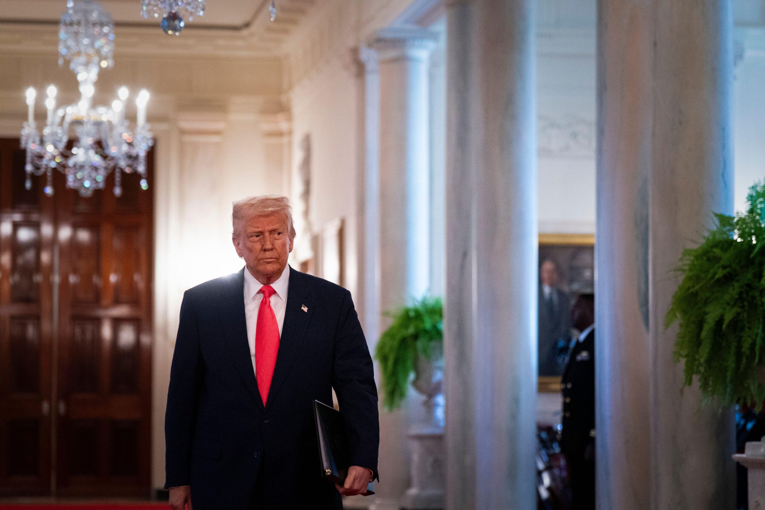 President Trump pushes for rate cuts following strong economic growth
https://www.rsbnetwork.com/fea...